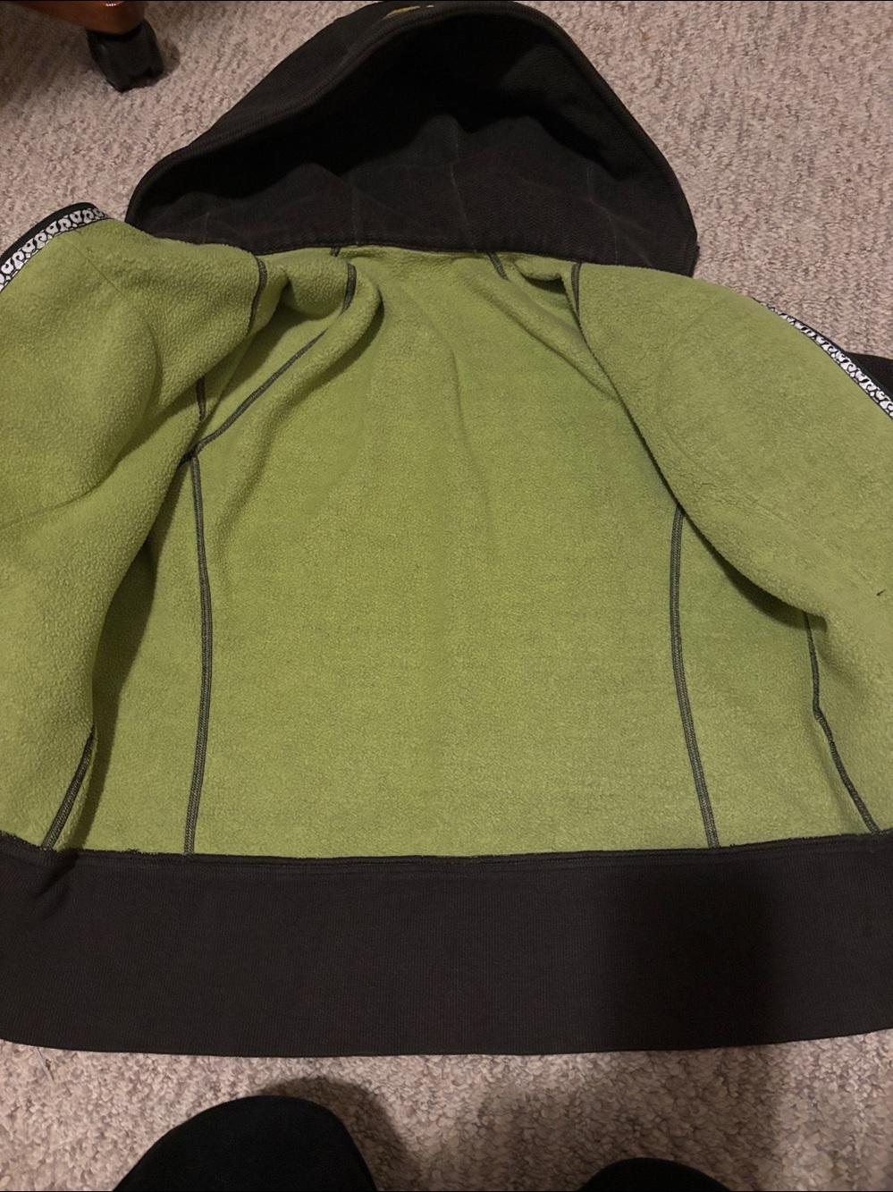 lululemon heavy Scuba women’s Blackish grey Hoodie with Green Lining and Logo - Picture 3 of 11